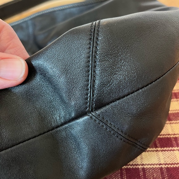 Coach Ergo Zip Black Leather 2004 Style 9221 - Picture 13 of 17